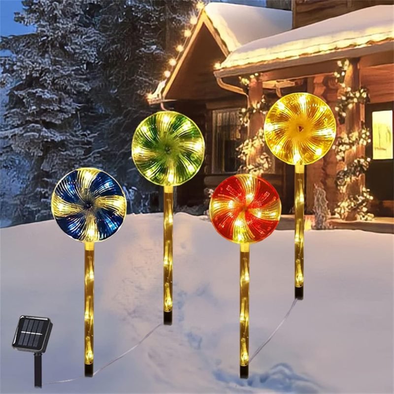 Solar-powered Christmas decorative light